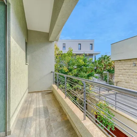 3-bedroom Luxury By The Coralli C10 Willa *