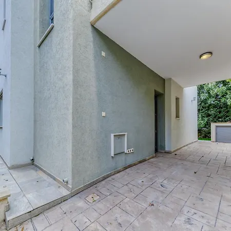 וילה 3-bedroom Luxury By The Coralli C10